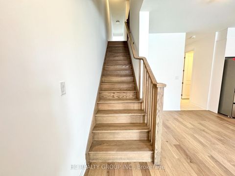 Photo 8 at 3219 Crystal Drive, GO Glenorchy, Oakville