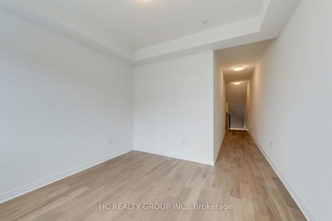 Photo 15 at 3219 Crystal Drive, GO Glenorchy, Oakville