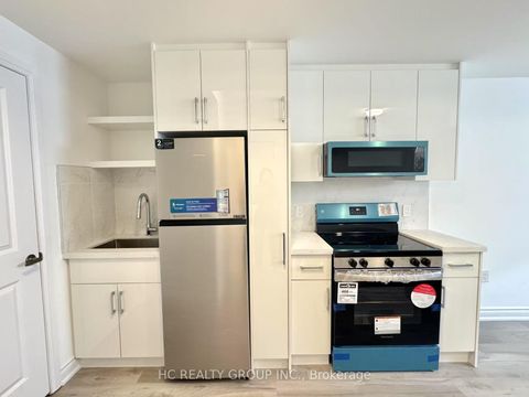 Photo 36 at 3219 Crystal Drive, GO Glenorchy, Oakville