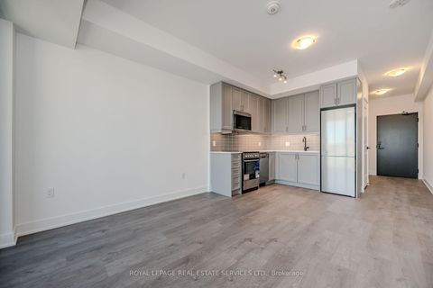 Photo 11 at 308 - 2333 Khalsa Gate, WM Westmount, Oakville