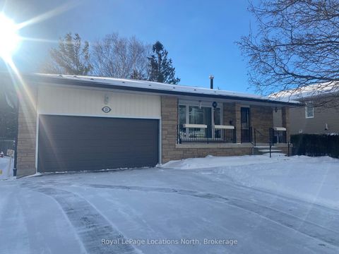 Photo 1 at 221 John Street, Stayner, Clearview