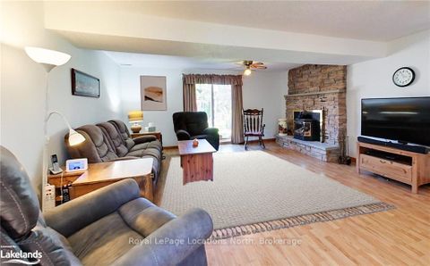 Photo 8 at 221 John Street, Stayner, Clearview