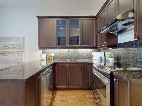 Photo 6 at 215 - 47 York Mills Road, York Mills, Toronto