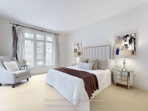 Photo 10 at 215 - 47 York Mills Road, York Mills, Toronto