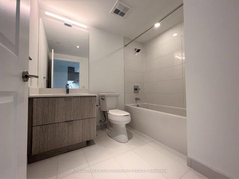 Photo 5 at 3609 - 395 Bloor Street E, North St. James Town, Toronto