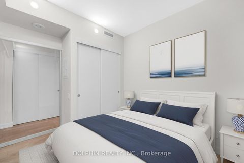 Photo 2 at 1007 - 161 Roehampton Avenue, Mount Pleasant West, Toronto