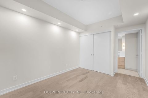 Photo 12 at 1007 - 161 Roehampton Avenue, Mount Pleasant West, Toronto