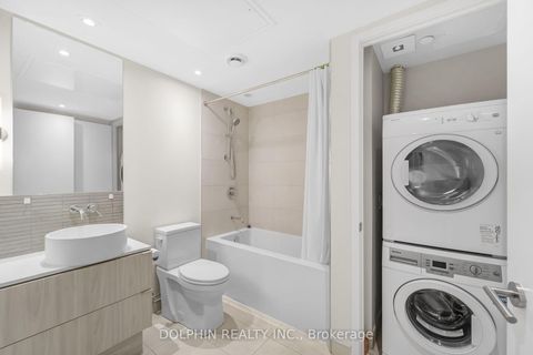 Photo 17 at 1007 - 161 Roehampton Avenue, Mount Pleasant West, Toronto