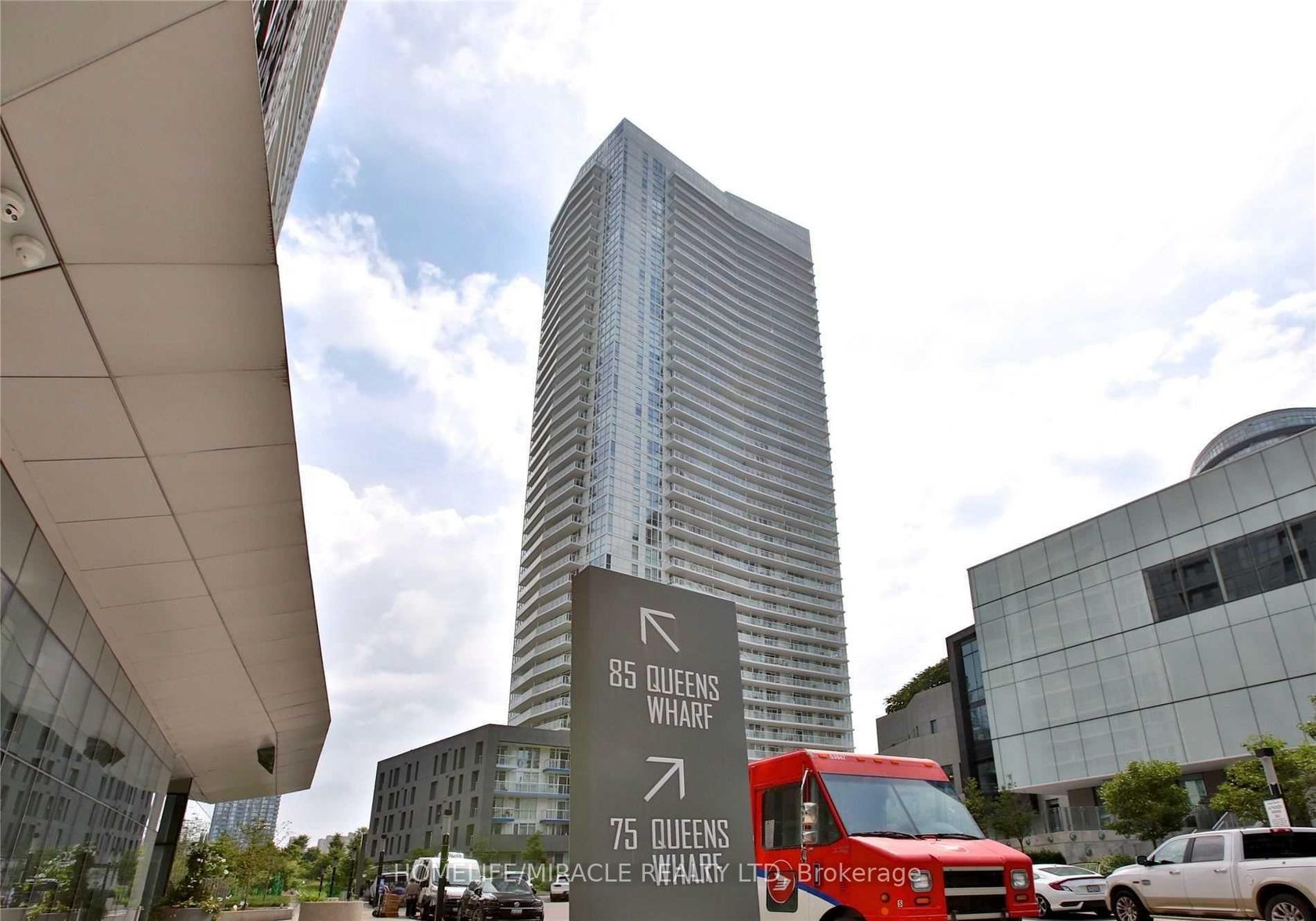 2609 - 75 Queens Wharf Road, Waterfront Communities C1, Toronto 