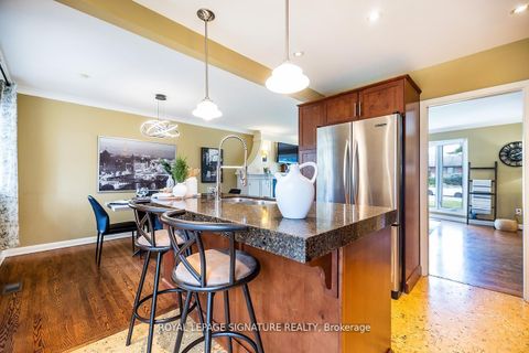 Photo 10 at 40 Cobham Crescent, Victoria Village, Toronto