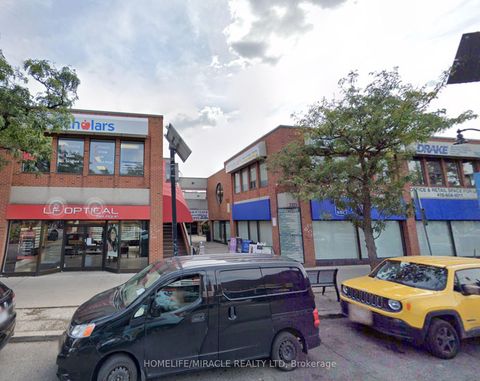 Photo 2 at 8 - 2323 Bloor Street W, Swansea, Toronto