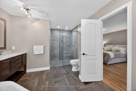 Photo 23 at 99 Barberry Crescent, Oak Ridges, Richmond Hill