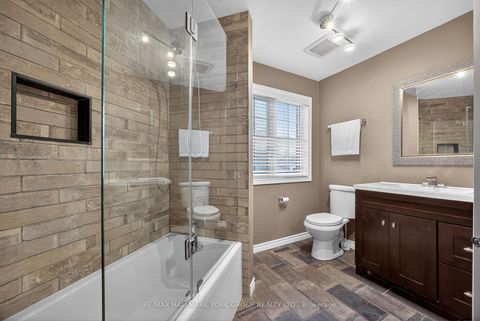 Photo 27 at 99 Barberry Crescent, Oak Ridges, Richmond Hill