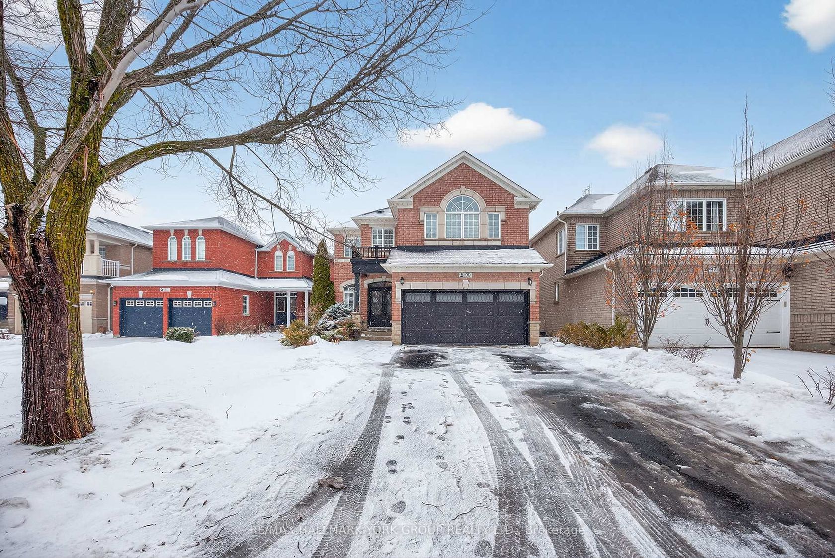99 Barberry Crescent, Oak Ridges, Richmond Hill 