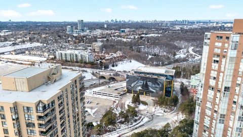Photo 1 at 2002 - 5 CONCORDE Place, Don Mills, Toronto