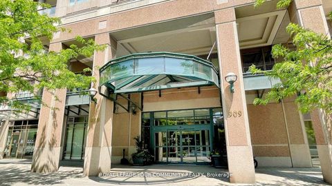 Photo 3 at 1609 - 909 Bay Street, Bay Street Corridor, Toronto