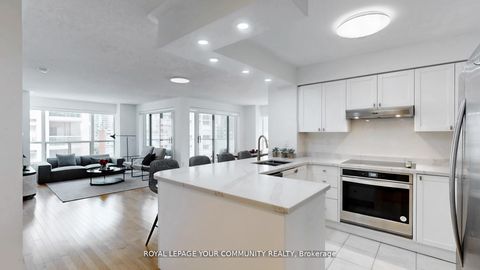 Photo 18 at 1609 - 909 Bay Street, Bay Street Corridor, Toronto