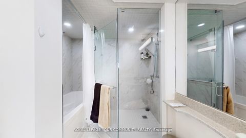 Photo 28 at 1609 - 909 Bay Street, Bay Street Corridor, Toronto