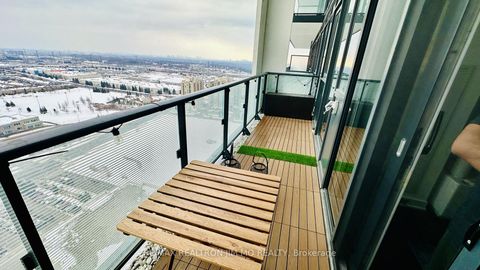 Photo 7 at 2506 - 105 Oneida Crescent, Langstaff, Richmond Hill