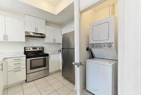 Photo 9 at 1704 - 2420 Baronwood Drive, WM Westmount, Oakville