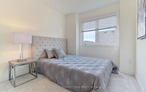 Photo 14 at 1704 - 2420 Baronwood Drive, WM Westmount, Oakville