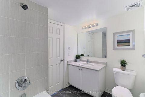 Photo 16 at 1704 - 2420 Baronwood Drive, WM Westmount, Oakville