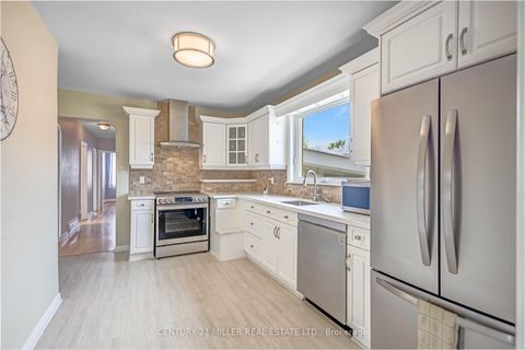 Photo 7 at 44 Shier Drive, Woburn, Toronto