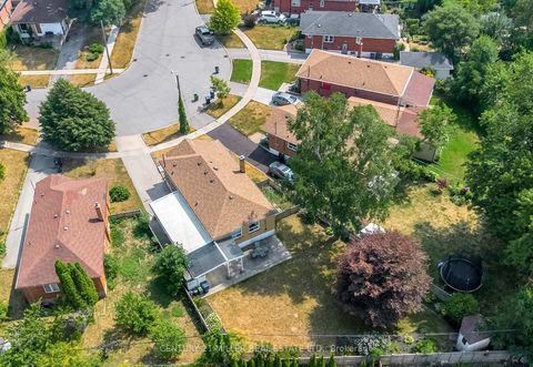 Photo 33 at 44 Shier Drive, Woburn, Toronto