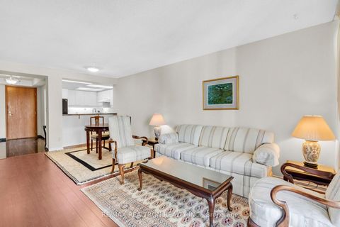 Photo 13 at 1108 - 18 Hollywood Avenue, Willowdale East, Toronto