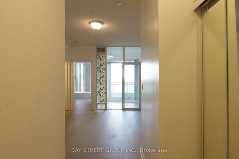 Photo 3 at 1101 - 18 Holmes Avenue, Willowdale East, Toronto