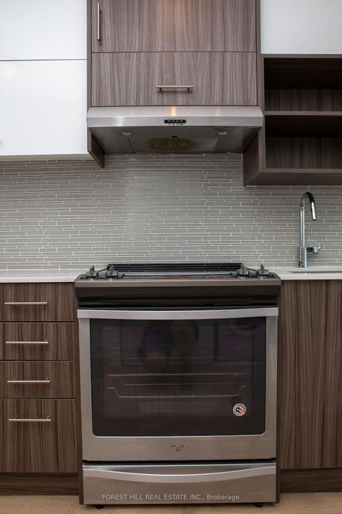 Photo 4 at 1407 - 128 Fairview Mall Drive, Don Valley Village, Toronto