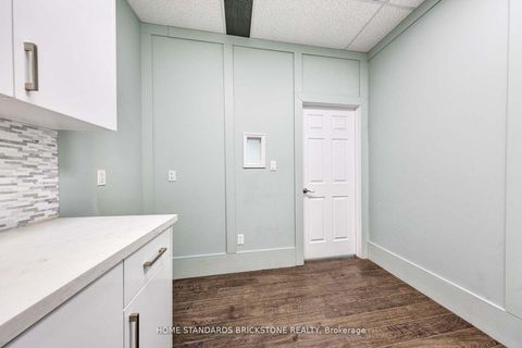 Photo 10 at 334 - 4750 Yonge Street, Westgate, Toronto