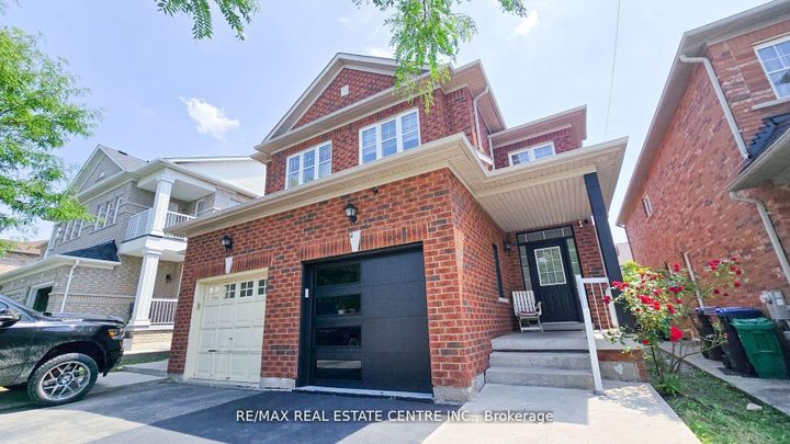 Photo 2 at 131 Seahorse Avenue, Madoc, Brampton