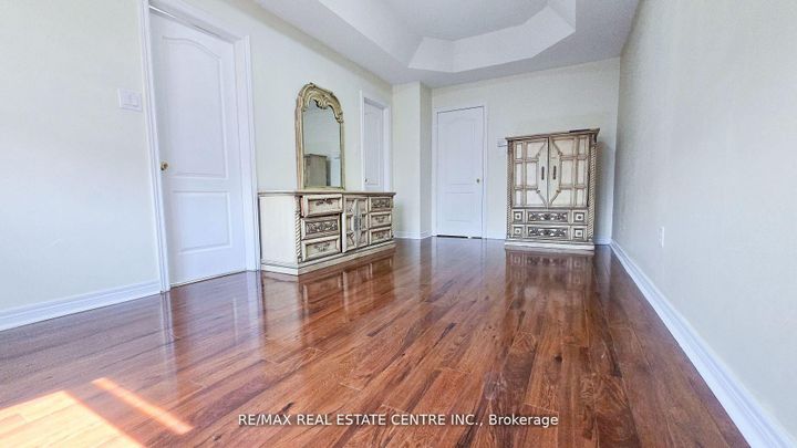 Photo 21 at 131 Seahorse Avenue, Madoc, Brampton