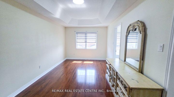 Photo 23 at 131 Seahorse Avenue, Madoc, Brampton