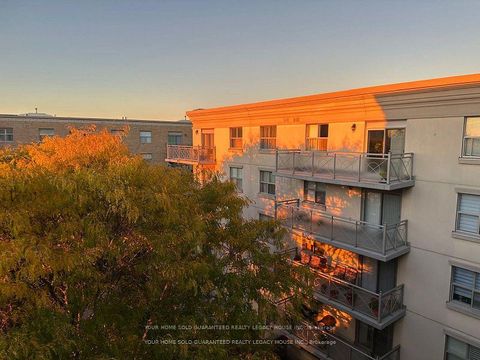 Photo 17 at 502 - 2500 Rutherford Road, Maple, Vaughan