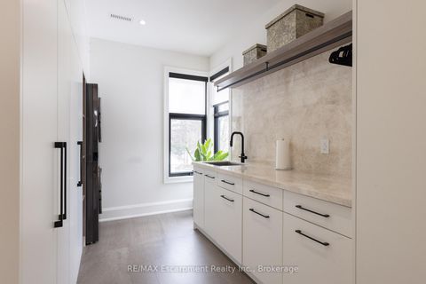 Photo 31 at 540 Patricia Drive, WO West, Oakville