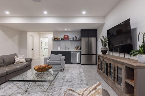 Photo 34 at 540 Patricia Drive, WO West, Oakville