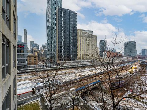 Photo 22 at 906 - 18 Yonge Street, Waterfront Communities C1, Toronto