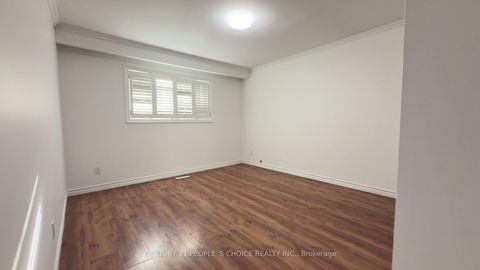 Photo 14 at 108 Kozlov Street, Sunnidale, Barrie