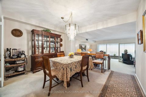 Photo 6 at 902 - 62 Wellesley Street W, Bay Street Corridor, Toronto