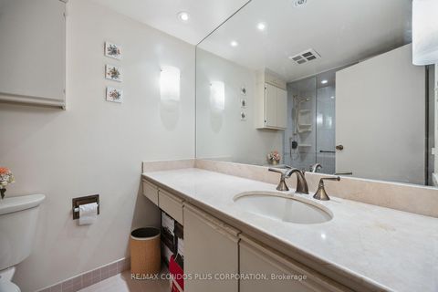 Photo 20 at 902 - 62 Wellesley Street W, Bay Street Corridor, Toronto