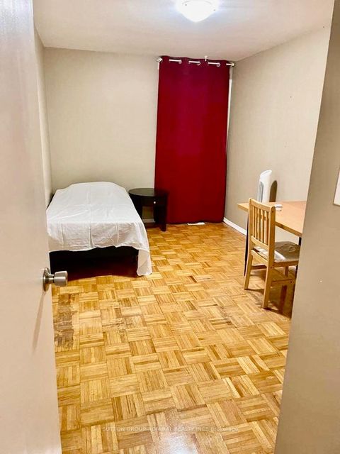 Photo 12 at 14 - 23 Four Winds Drive, York University Heights, Toronto