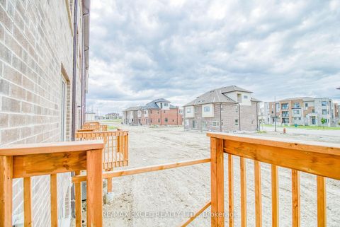 Photo 7 at 124 Solstice Circle, Woodland Hill, Newmarket