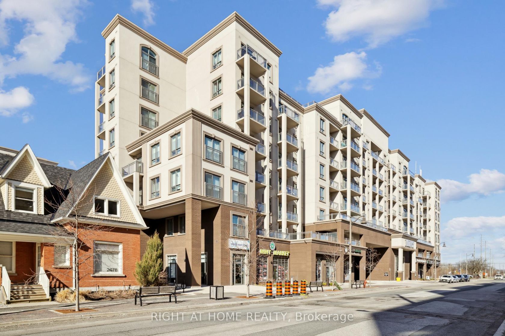 815 - 2486 Old Bronte Road, WM Westmount, Oakville 