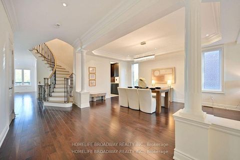 Photo 7 at 55 Avenue Road, South Richvale, Richmond Hill