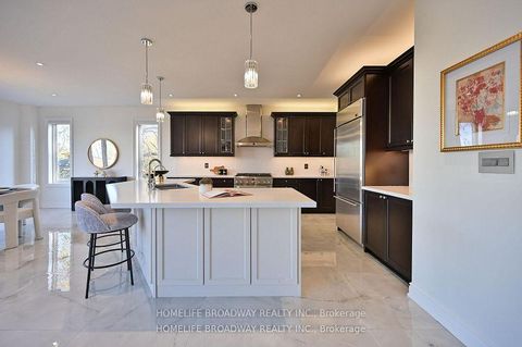 Photo 8 at 55 Avenue Road, South Richvale, Richmond Hill