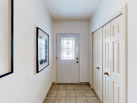 Photo 20 at 30 Eagleview Crescent, Steeles, Toronto