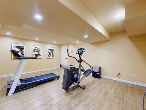 Photo 39 at 30 Eagleview Crescent, Steeles, Toronto