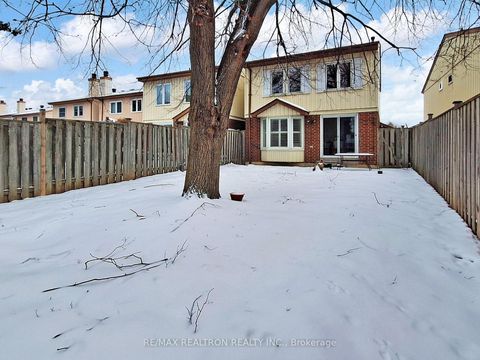 Photo 41 at 30 Eagleview Crescent, Steeles, Toronto